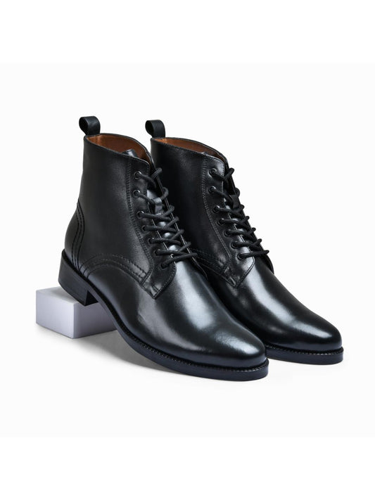 Earth Black Genuine Tata Leather Lace Up Mens Boots (Dexter)