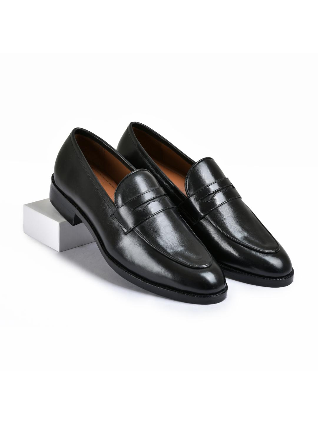 Earth Black Genuine Tata Leather Loafers For Men (George)