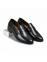 Earth Black Genuine Tata Leather Loafers For Men (George)
