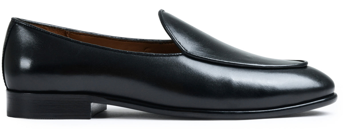 Earth Black Genuine Tata Leather Loafers For Men (Newyork)